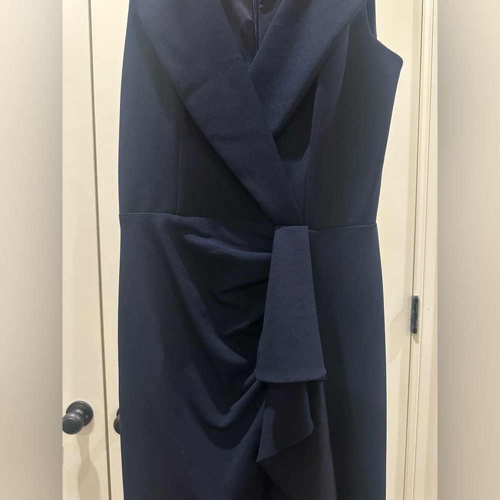 Betsy & Adam dress Candace long v neck high low cascade navy size 6 - Picture 6 of 7